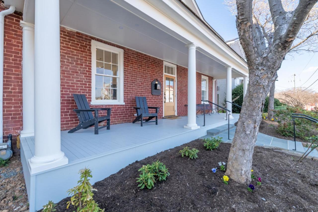 Boutique Room Steps From Downtown Mall Rose Jean Room 3 Charlottesville Exterior foto