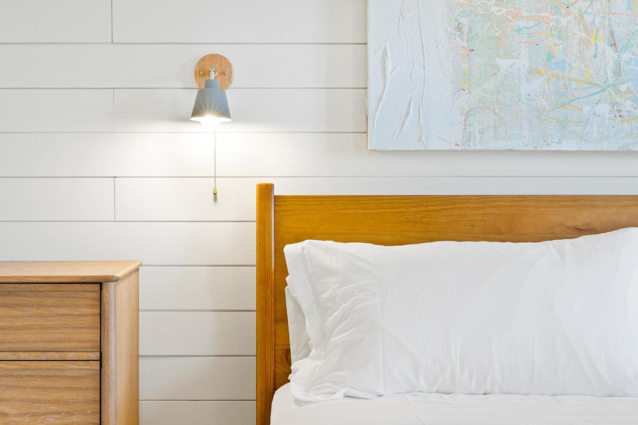 Boutique Room Steps From Downtown Mall Rose Jean Room 3 Charlottesville Exterior foto