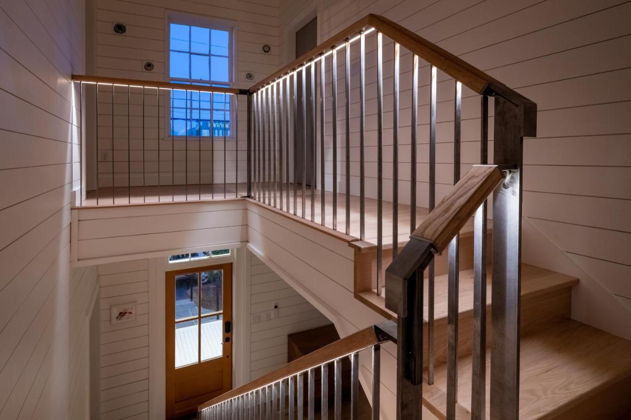 Boutique Room Steps From Downtown Mall Rose Jean Room 3 Charlottesville Exterior foto