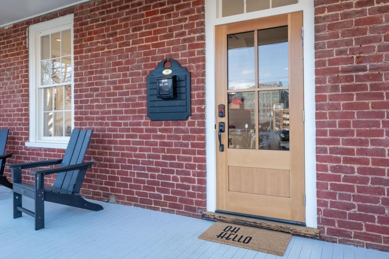 Boutique Room Steps From Downtown Mall Rose Jean Room 3 Charlottesville Exterior foto